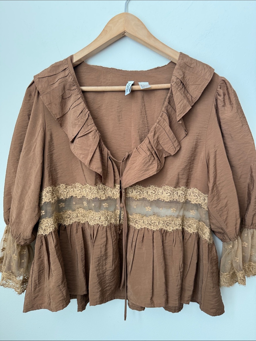 H&M Brown Peasant Blouse with Lace Trim Size S